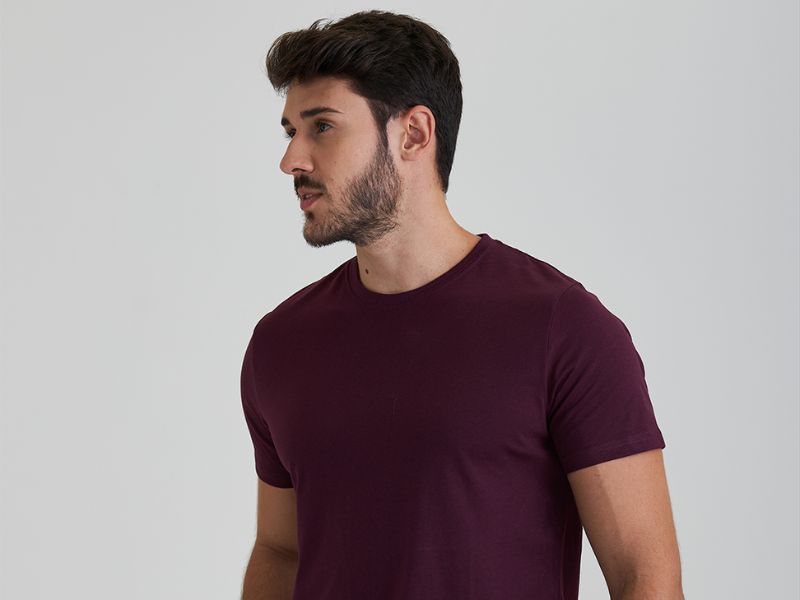 camiseta básica de qualidade
