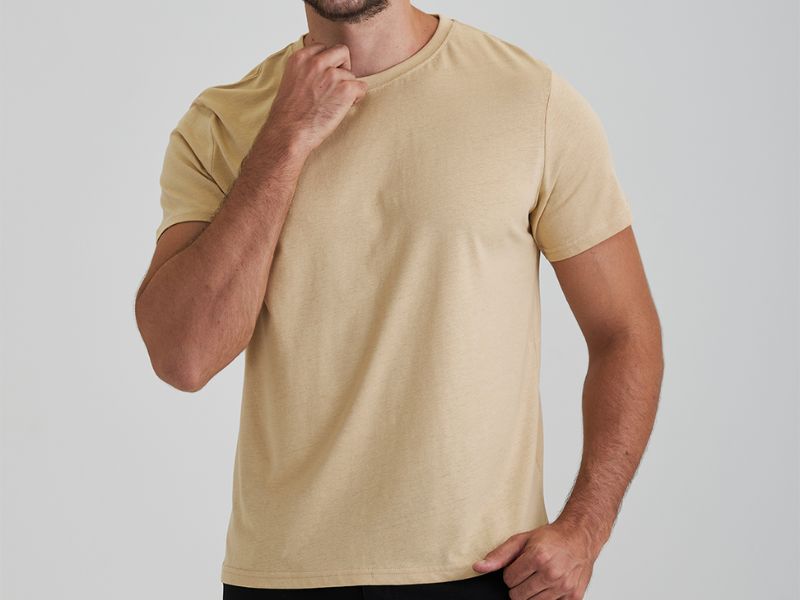 camiseta básica masculina e conforto